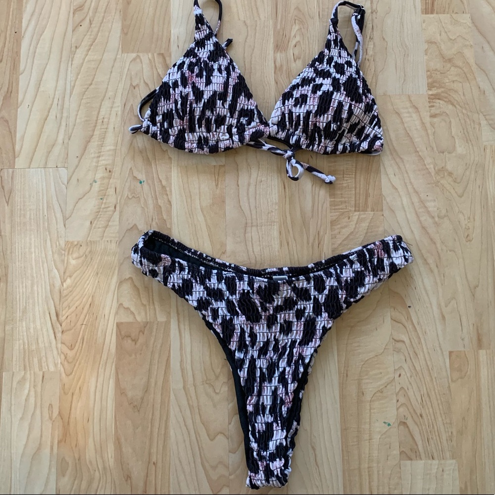 Cheetah bikini